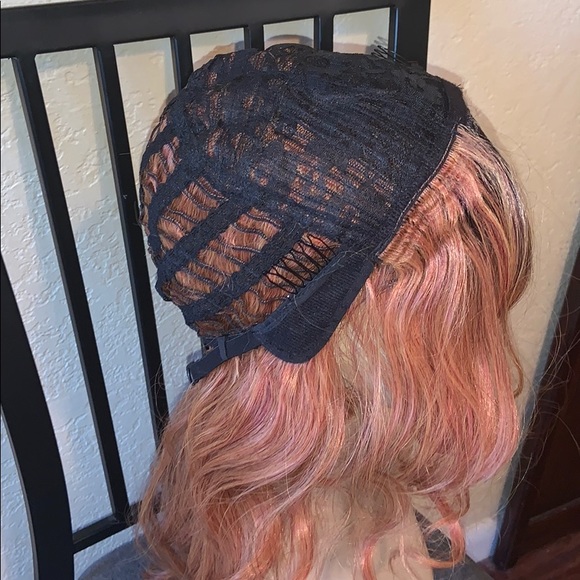 GORGEOUS Quick Full Wig | Celebrity Copper Tone - Picture 7 of 8